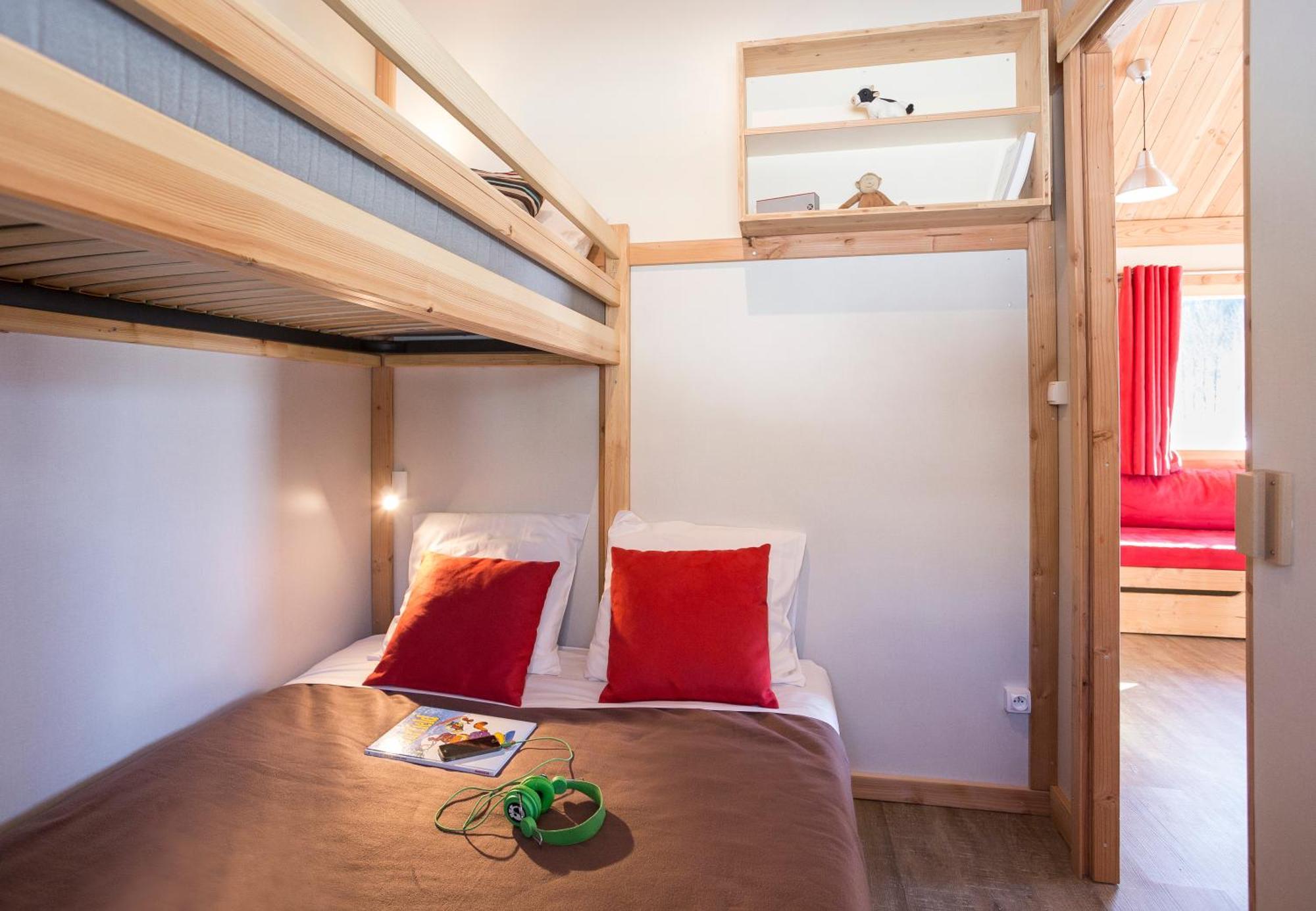 Huttopia Lac D'Aiguebelette Saint-Alban-de-Montbel Room photo